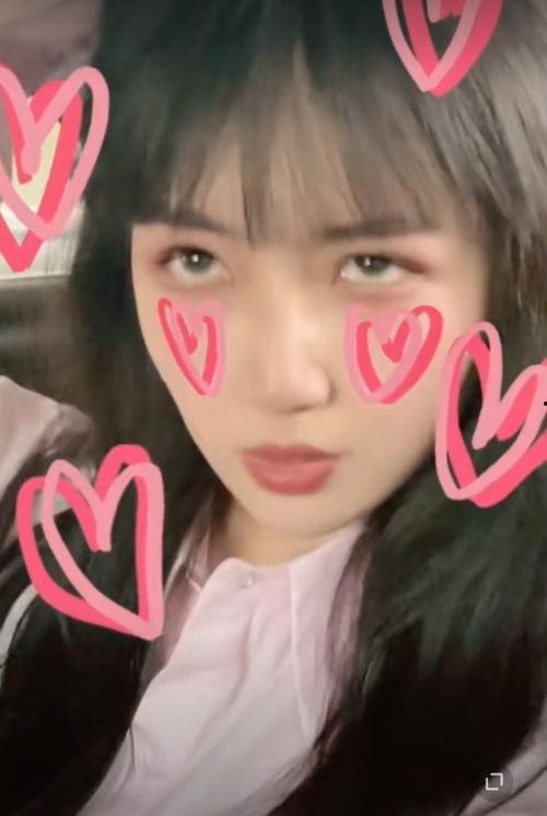 每天更新吃瓜视频,跟随吃瓜大军，揭秘娱乐圈最新动态