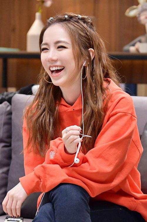 吃瓜少女记,揭秘娱乐圈幕后故事