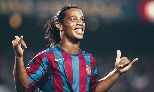 吃瓜群众小罗罗,揭秘吃瓜群众的趣味生活