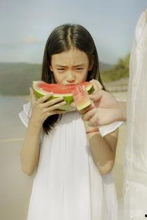 网络吃瓜女,揭秘虚拟世界中的“瓜田”生活