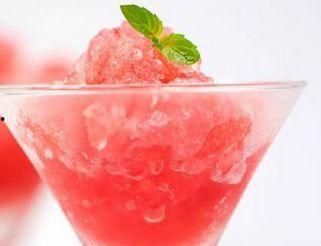 吃田瓜伤胃吗,了解田瓜对胃部的影响